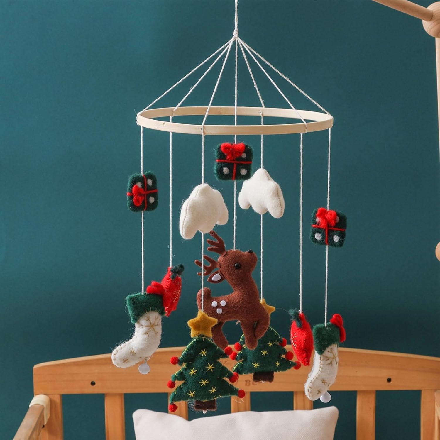 crib mobile for boys christmas nursery mobile for crib wind chime, felt reindeer christmas tree nursery decor for children's room birthday bedroom girls play wall crib mobile for boys christmas nursery mobile for crib wind chime, felt reindeer christmas tree nursery decor for children's room birthday bedroom girls play wall