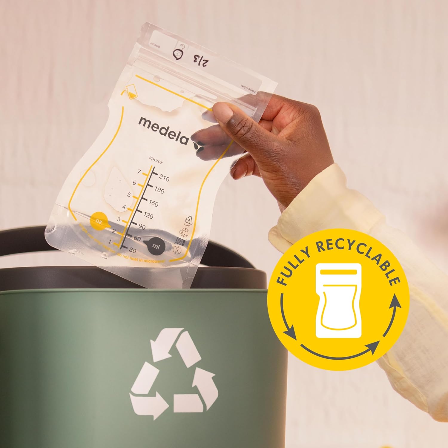 medela easy pour disposable breast milk storage bags, 210ml capacity, leak proof design with milk protection, bpa free, pack of 50 medela easy pour disposable breast milk storage bags, 210ml capacity, leak proof design with milk protection, bpa free, pack of 50