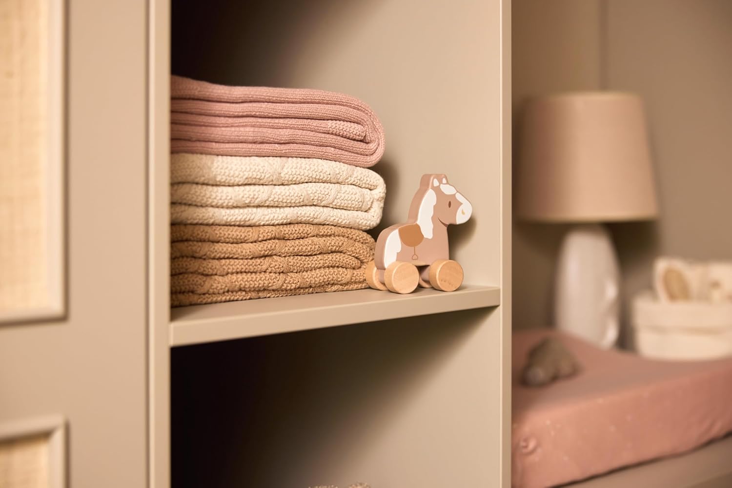 jollein cosy knit baby blanket, wild pink velvet, 75 x 100 cm, 60% cotton, 40% acrylic, 100% polyester inner, for baby cot, 2.0 tog, oeko tex certified, knitted pattern jollein cosy knit baby blanket, wild pink velvet, 75 x 100 cm, 60% cotton, 40% acrylic, 100% polyester inner, for baby cot, 2.0 tog, oeko tex certified, knitted pattern