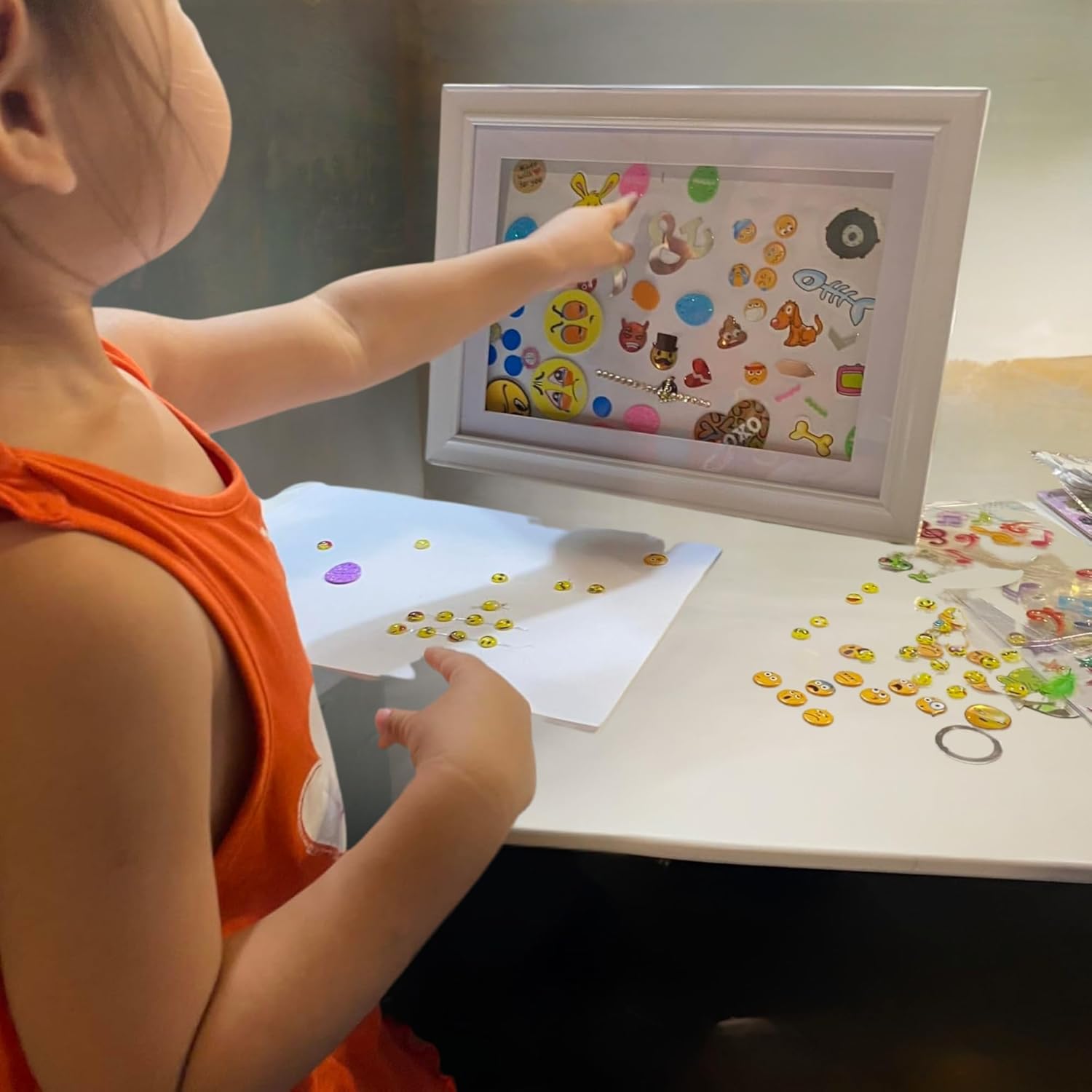 kid's artwork frame a4 | 3d frame with magnetic front opening and storage for 100 sheets | display &; preserve your children’s creations | gift for parents & grandparents kid's artwork frame a4 | 3d frame with magnetic front opening and storage for 100 sheets | display &; preserve your children’s creations | gift for parents & grandparents