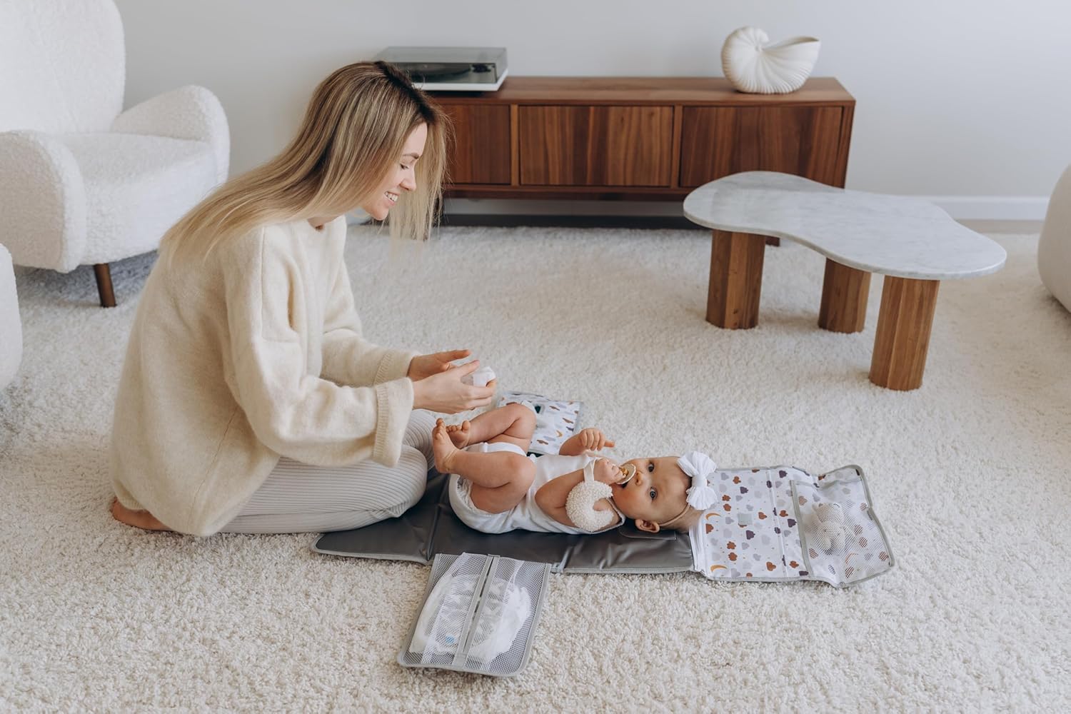 portable baby changing pad xl waterproof folding changing pad ideal as gift for newborn the diaper changing pad is a detachable bag with 6 pockets as a toiletry bag for baby items portable baby changing pad xl waterproof folding changing pad ideal as gift for newborn the diaper changing pad is a detachable bag with 6 pockets as a toiletry bag for baby items